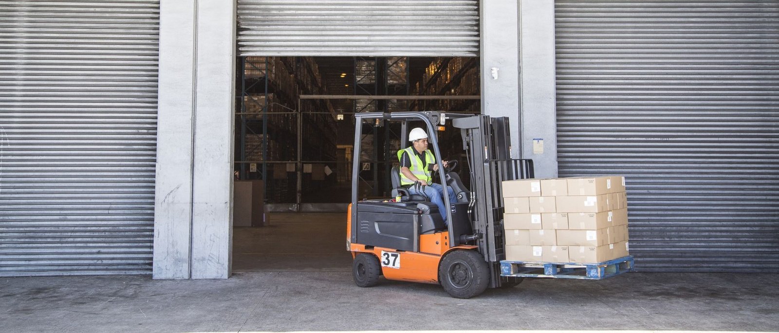 What Is Residual Capacity? (And Why It Matters When Lifting High Loads)