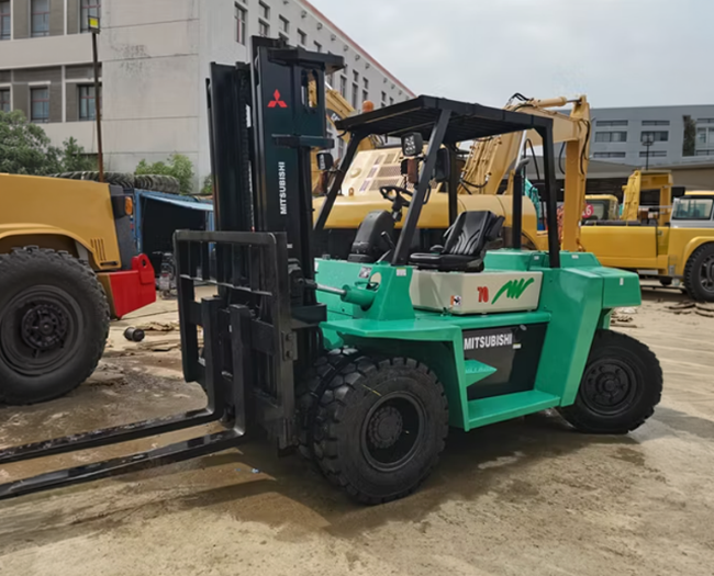7 Tonne Mitsubishi FD70T